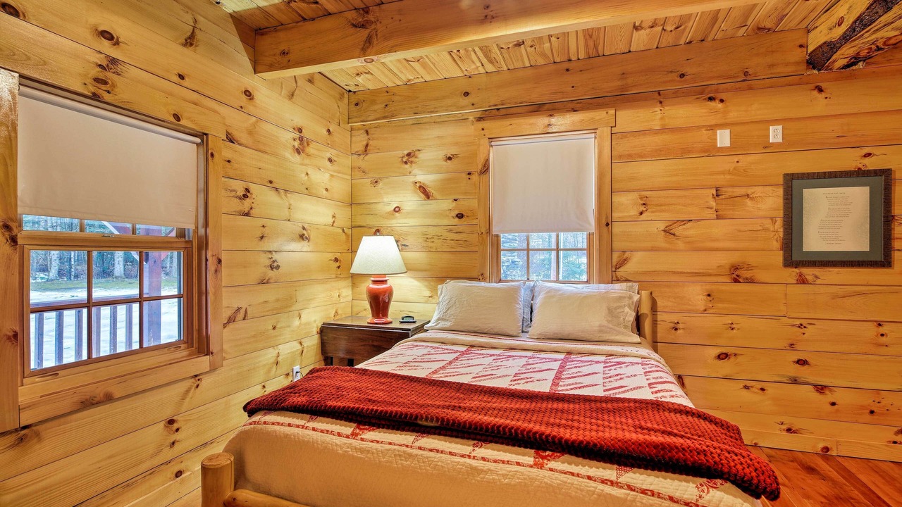 Photo of Bedroom in Starksboro