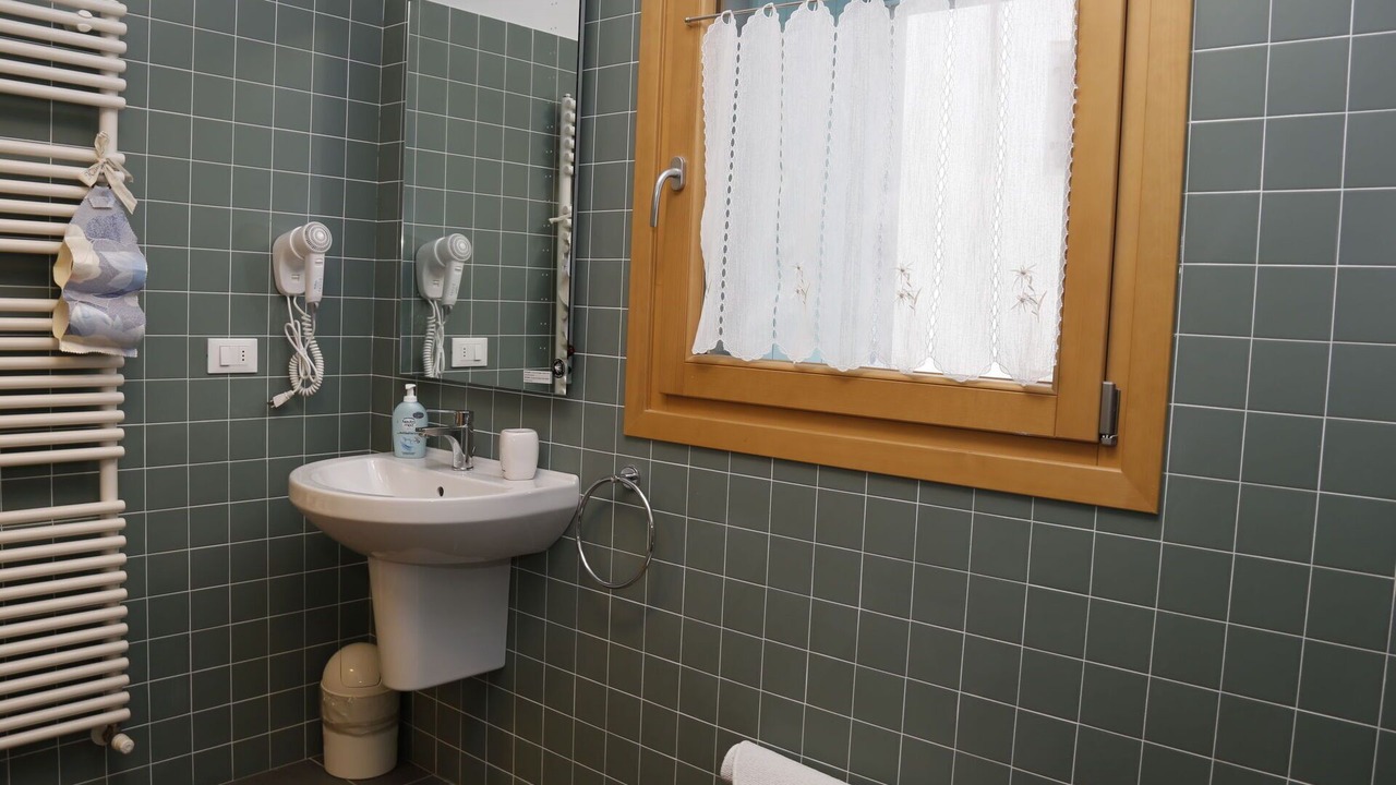 Photo of Bathroom in Raveo