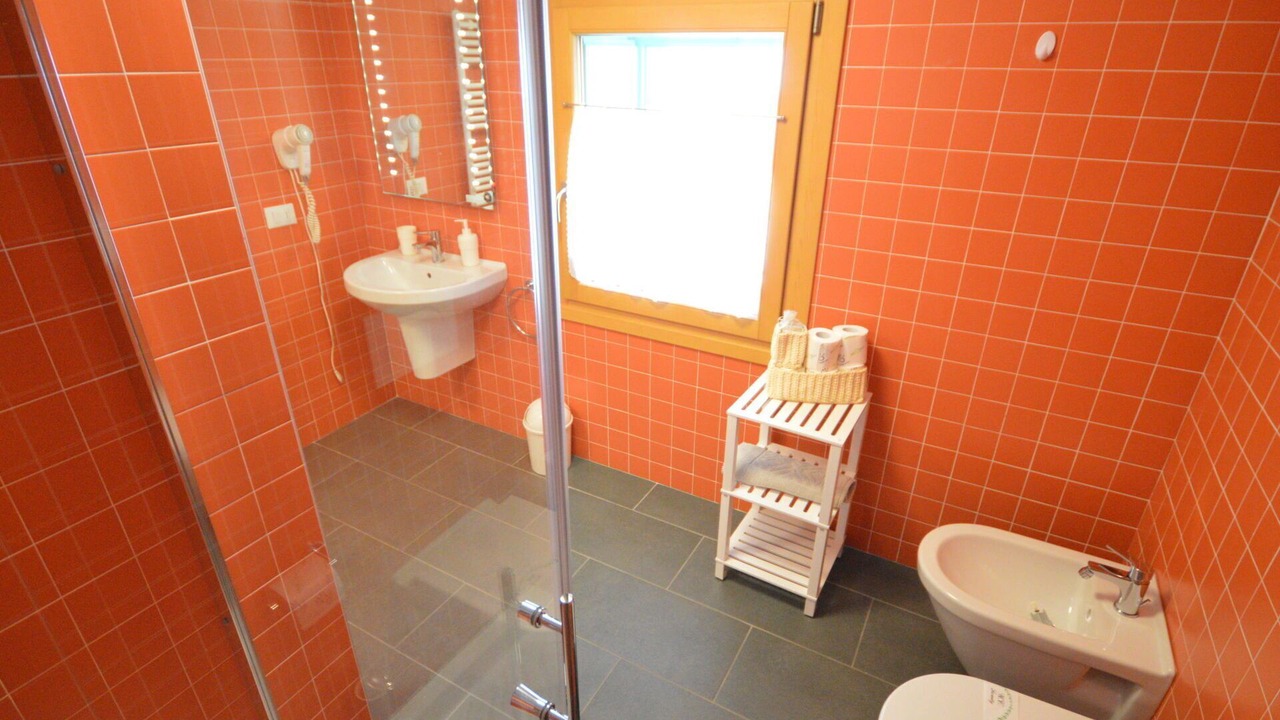 Photo of Bathroom in Raveo