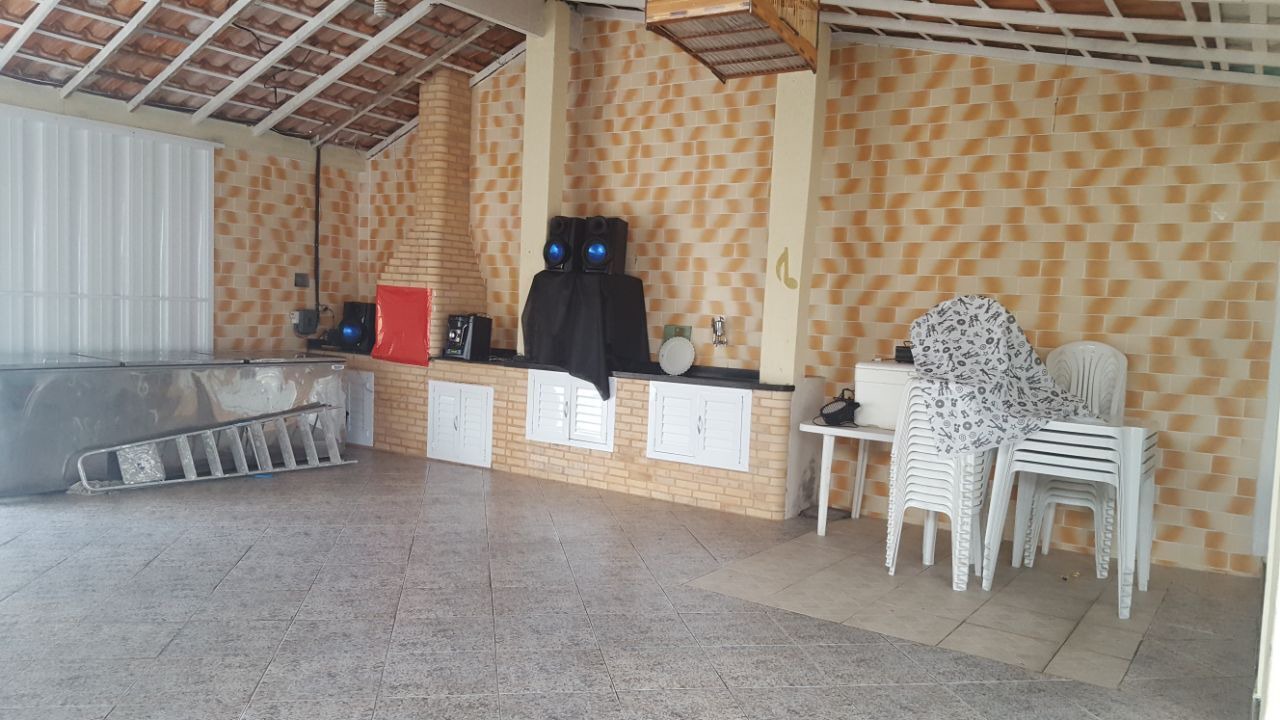 Photo of Others in Foguete