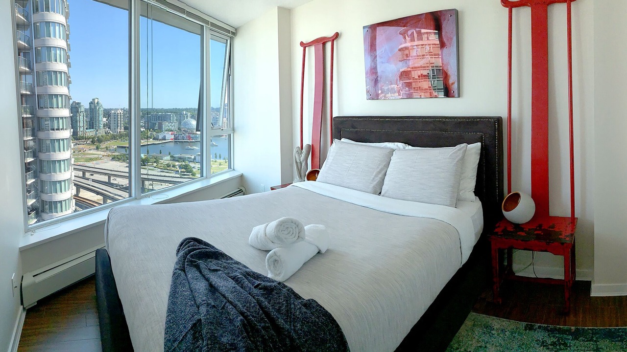 Photo of Bedroom in Crosstown