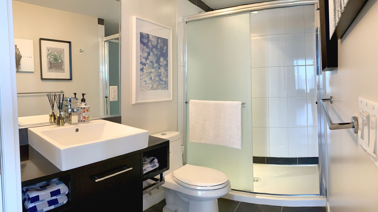 Photo of Bathroom in Crosstown