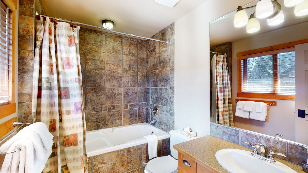 Photo of Bathroom in Big White Ski Resort