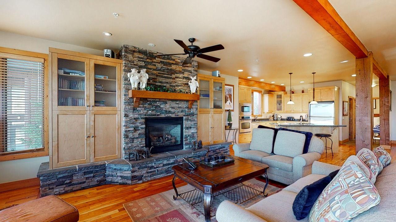 Photo of Livingroom in Big White Ski Resort