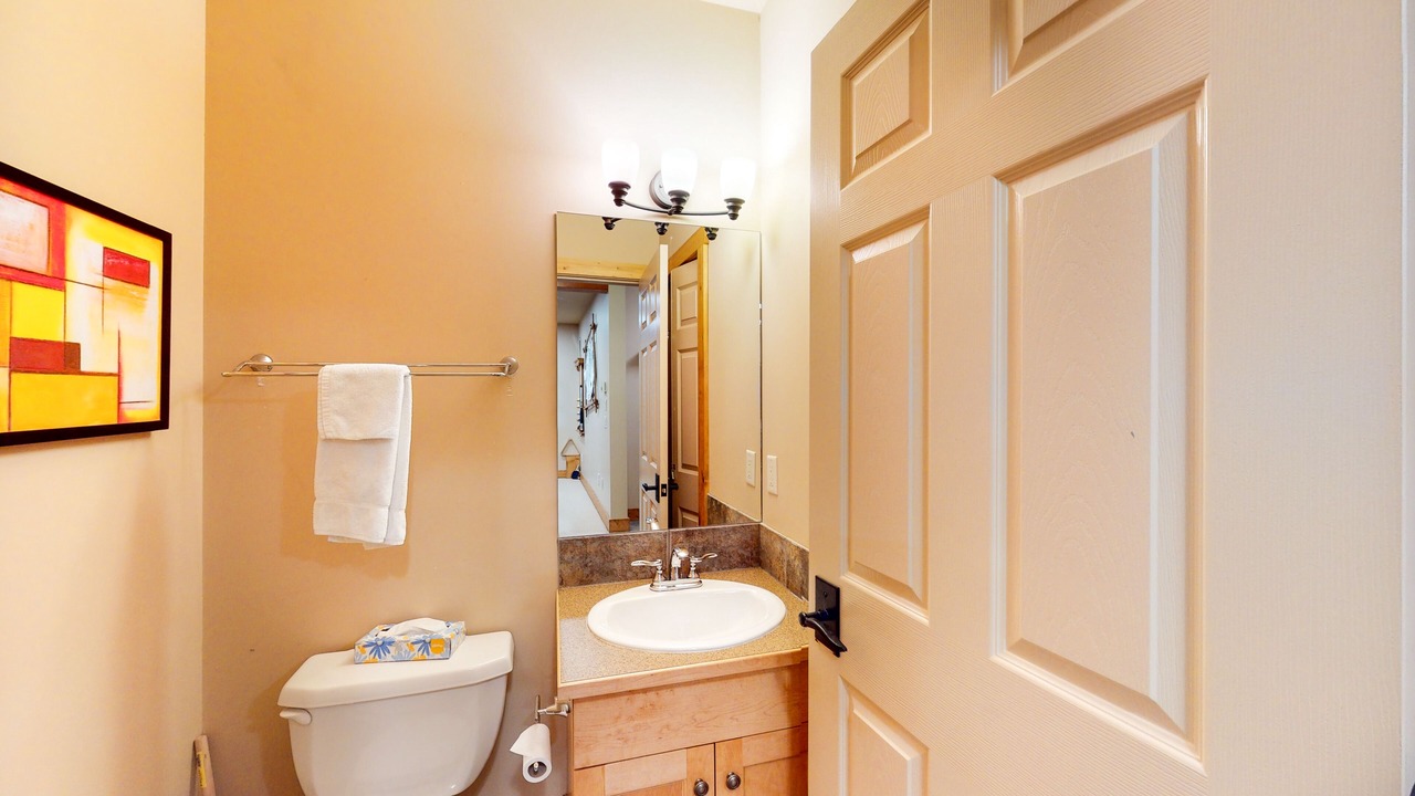 Photo of Bathroom in Big White Ski Resort