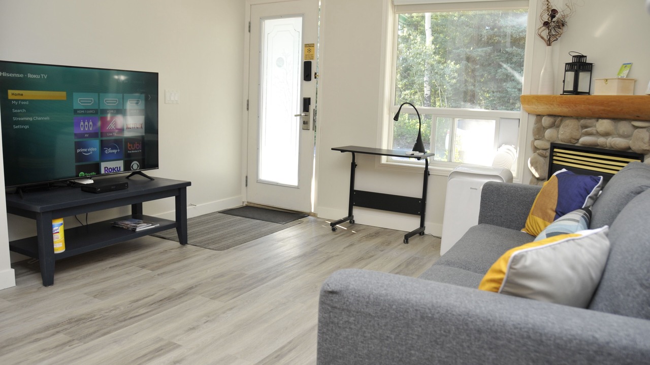Photo of Livingroom in Harvie Heights