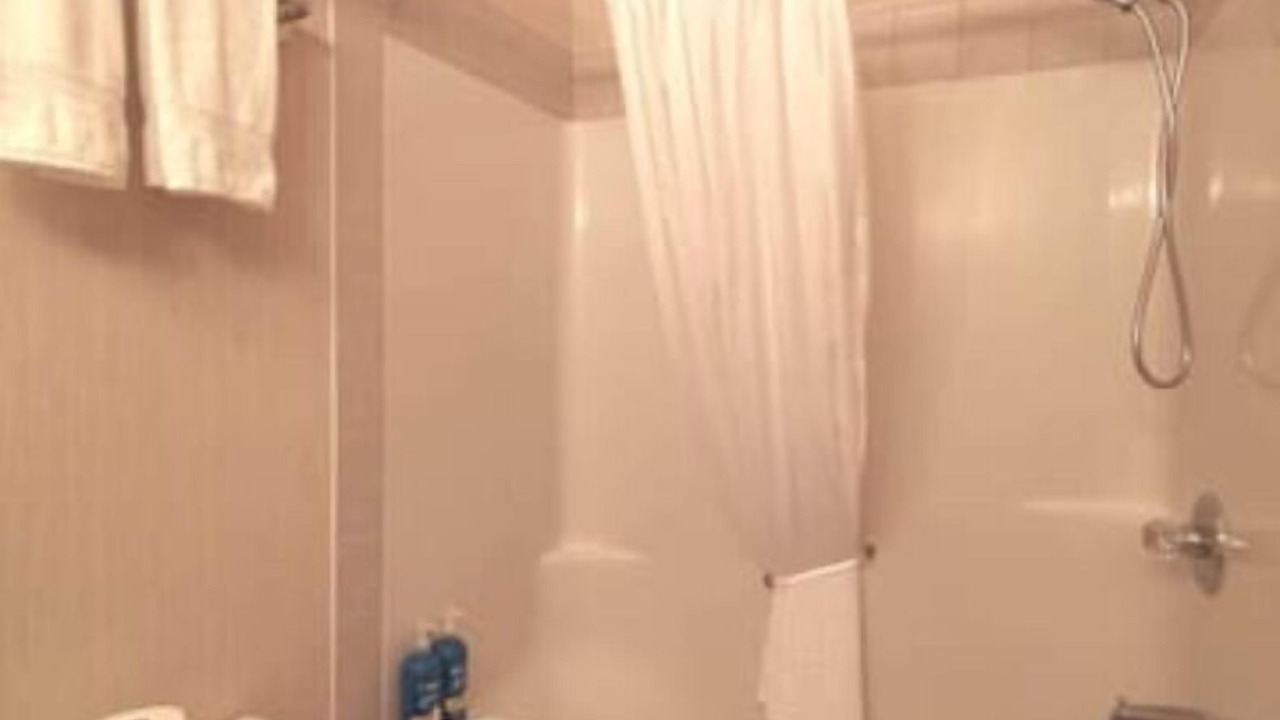 Photo of Bathroom in Harvie Heights