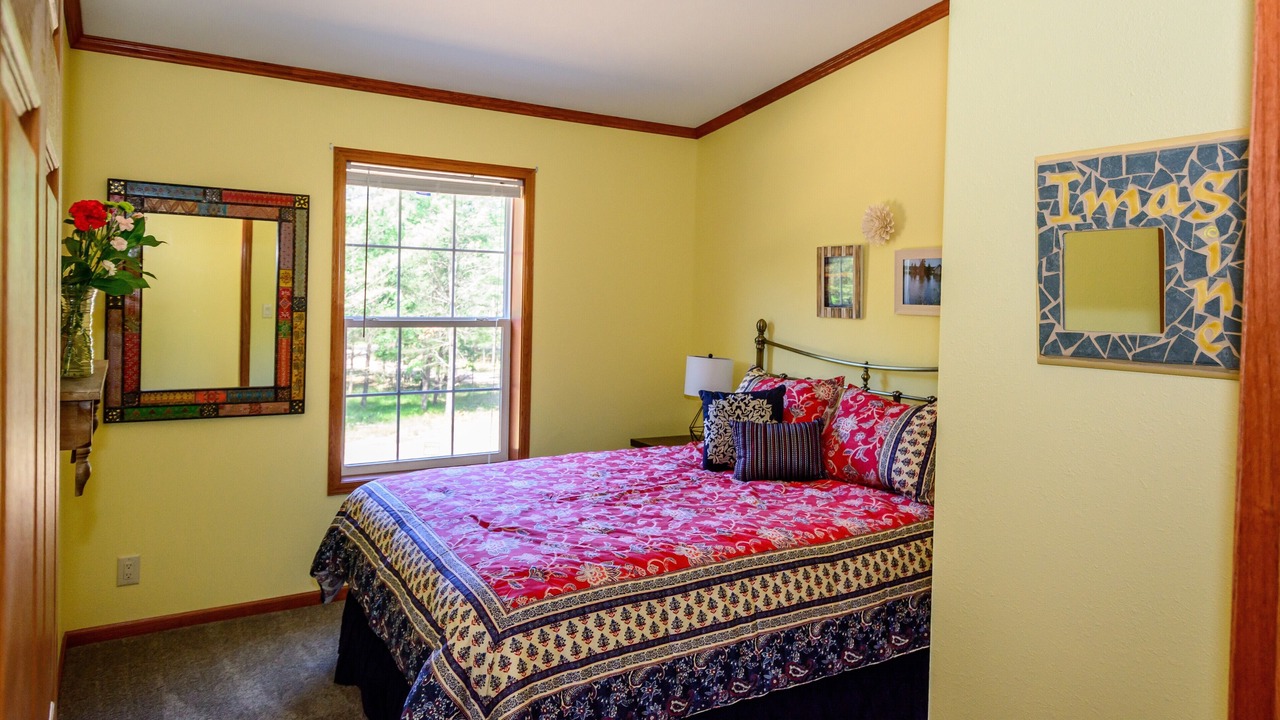 Photo of Bedroom in Nekoosa