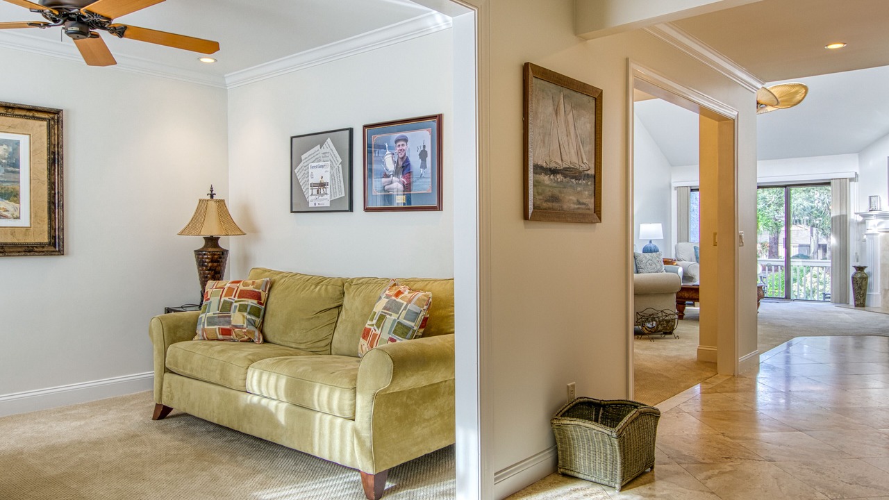 Photo of Livingroom in Beach Lagoon