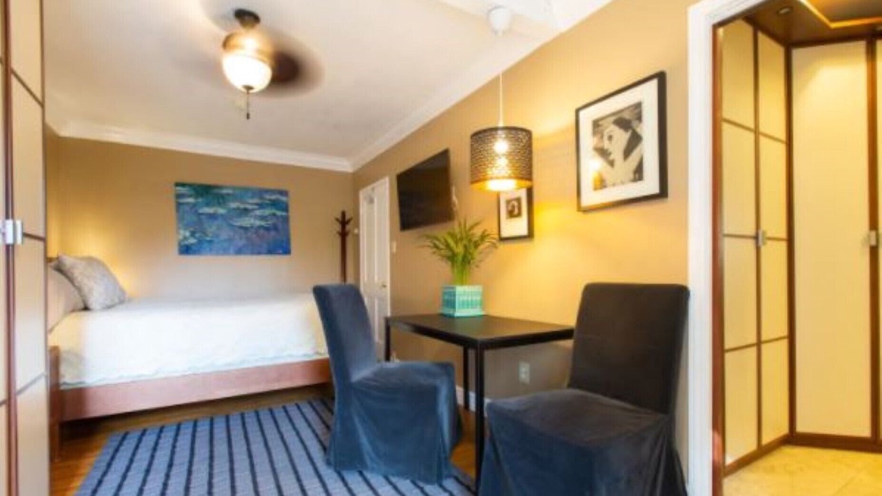 Photo of Bedroom in Mar Vista
