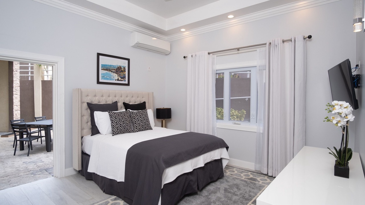 Photo of Bedroom in IronShore Estates