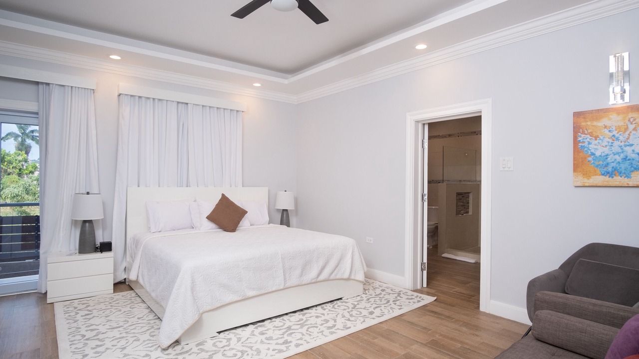 Photo of Bedroom in IronShore Estates