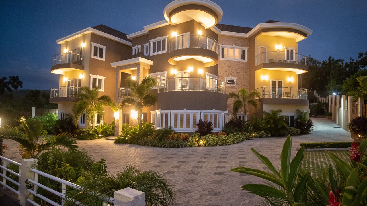 Photo of Outdoor in IronShore Estates