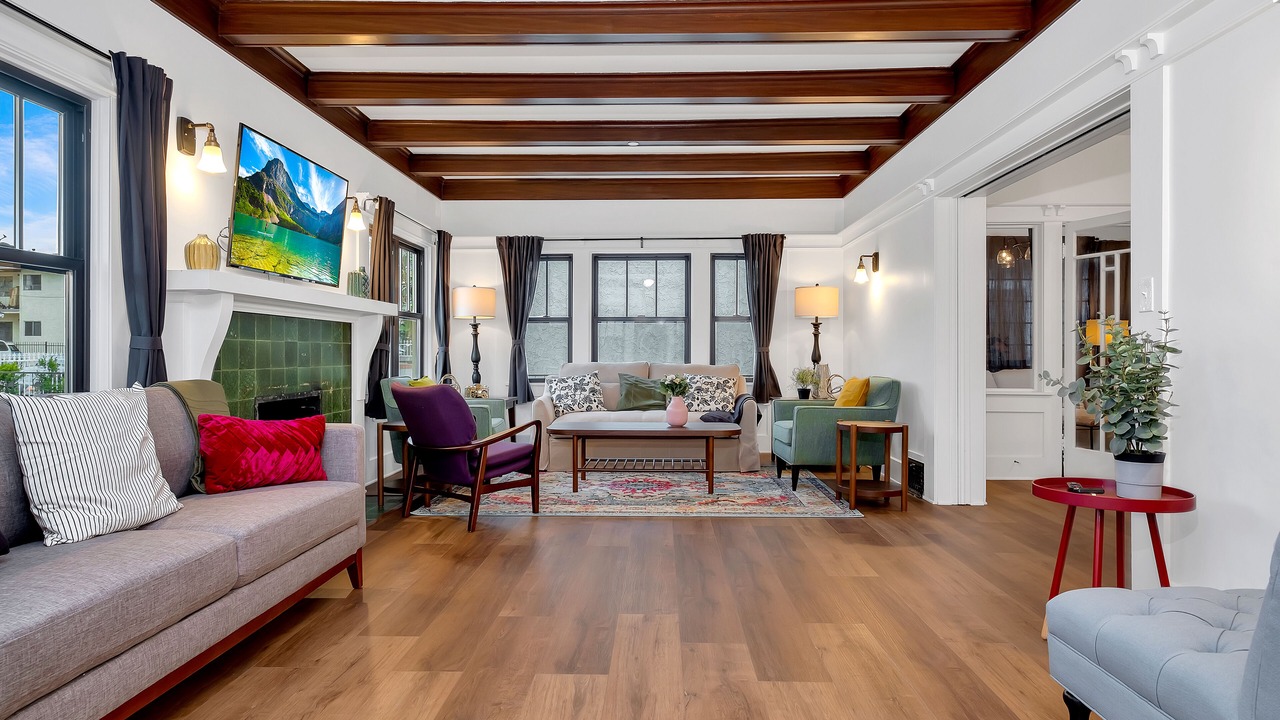Photo of Livingroom in Hollywood
