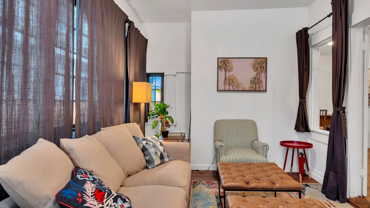 Photo of Bedroom in Hollywood