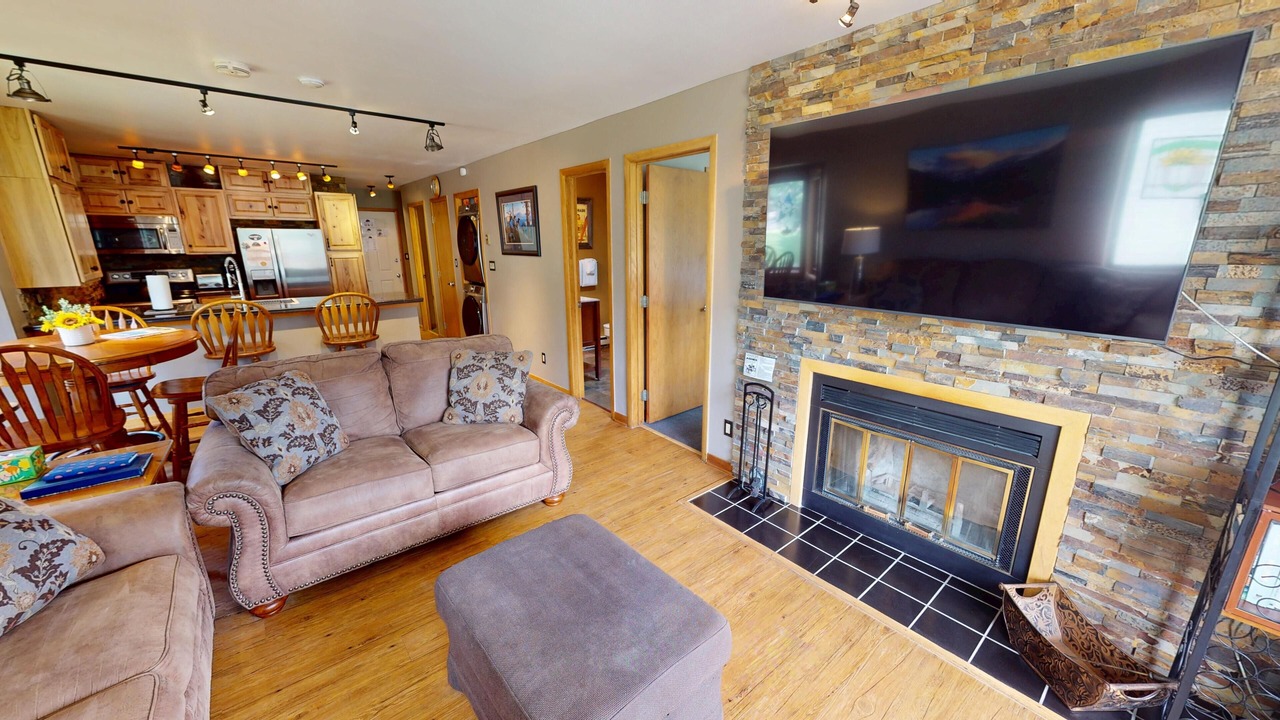 Photo of Bedroom in Mountain House