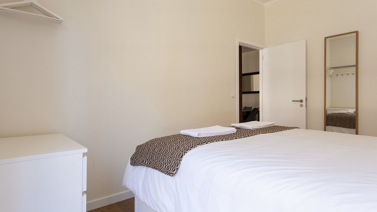 Photo of Bedroom in Baixa