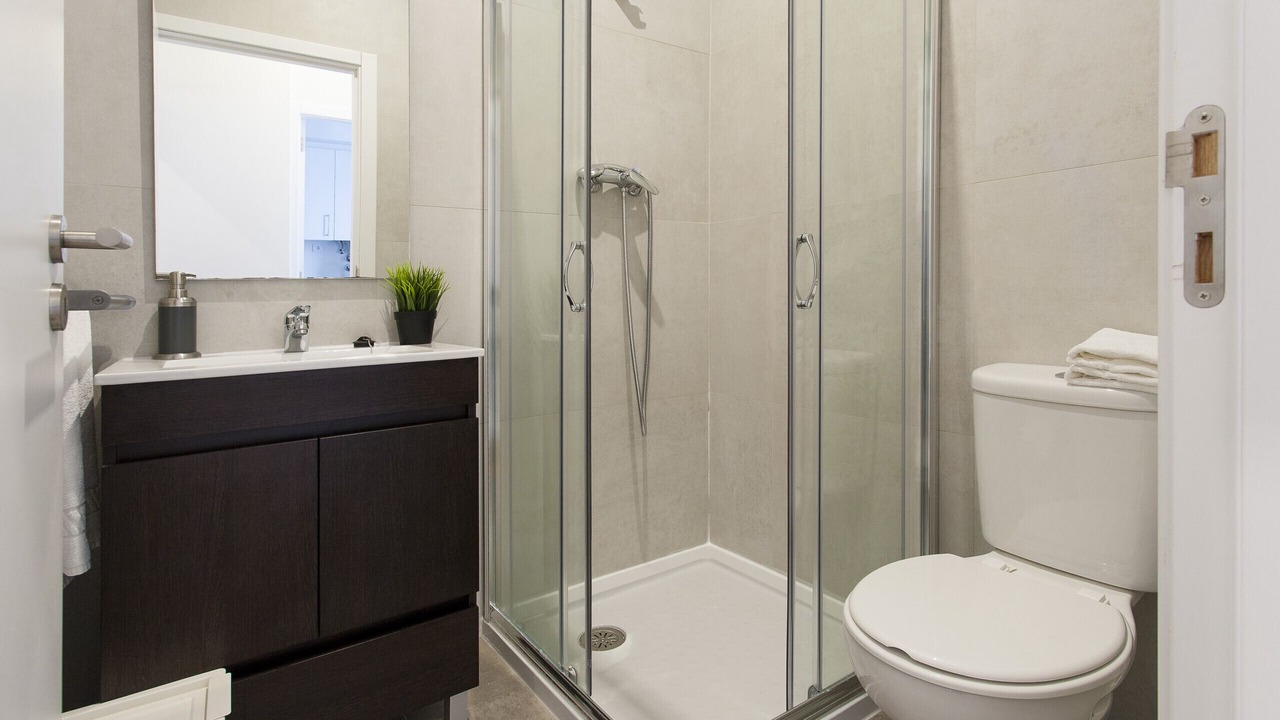 Photo of Bathroom in Baixa