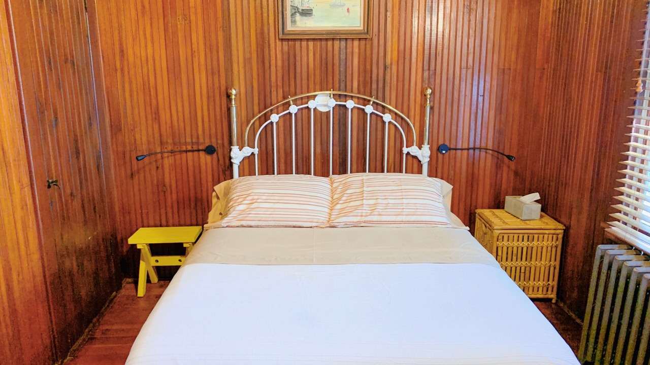 Photo of Bedroom in Mattituck