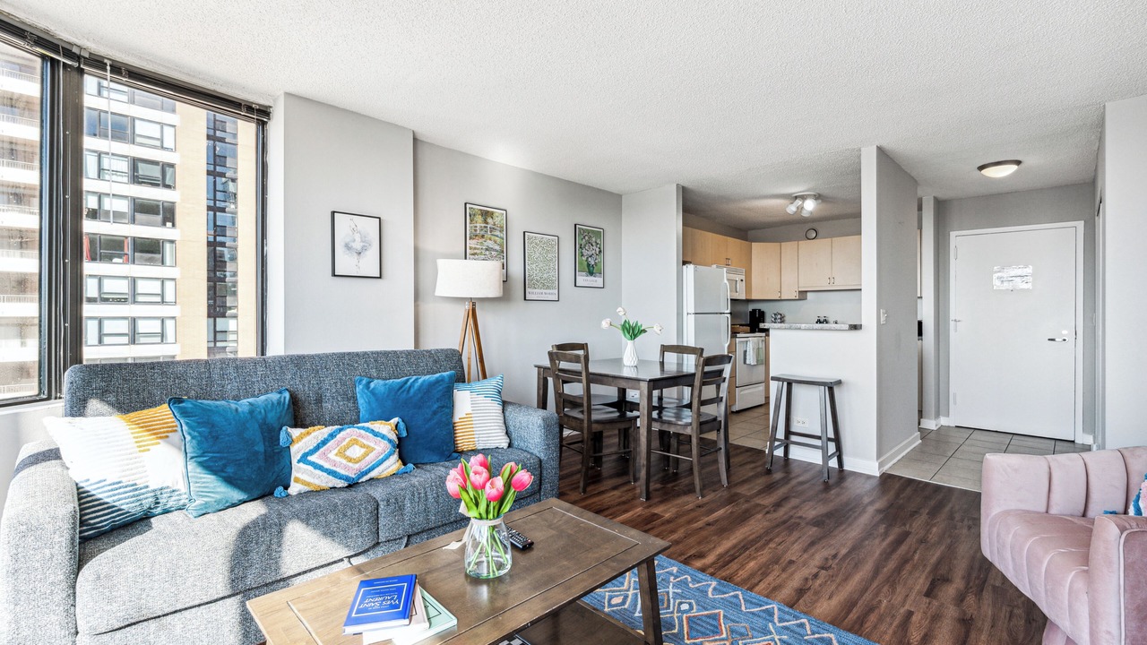 Photo of Livingroom in South Loop