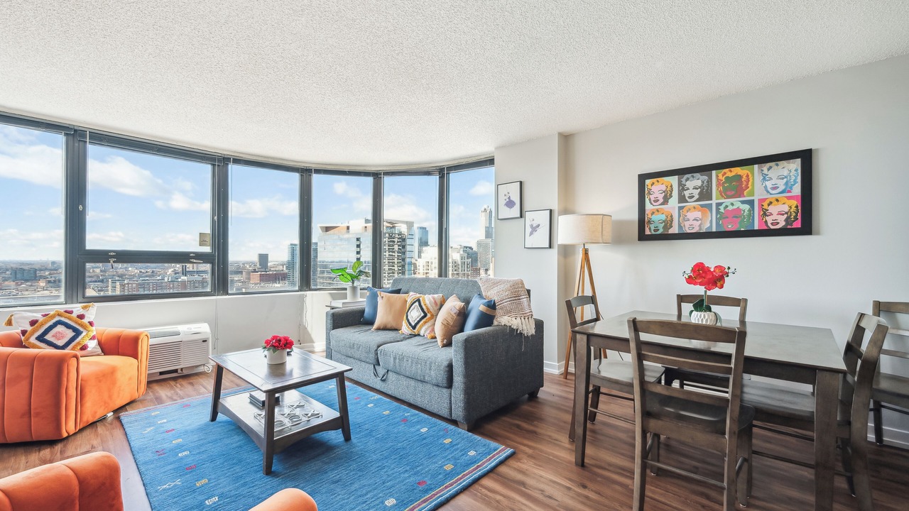 Photo of Livingroom in South Loop