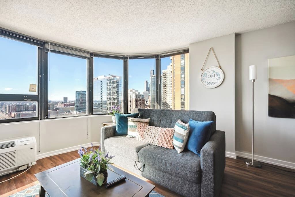 Photo of Livingroom in South Loop