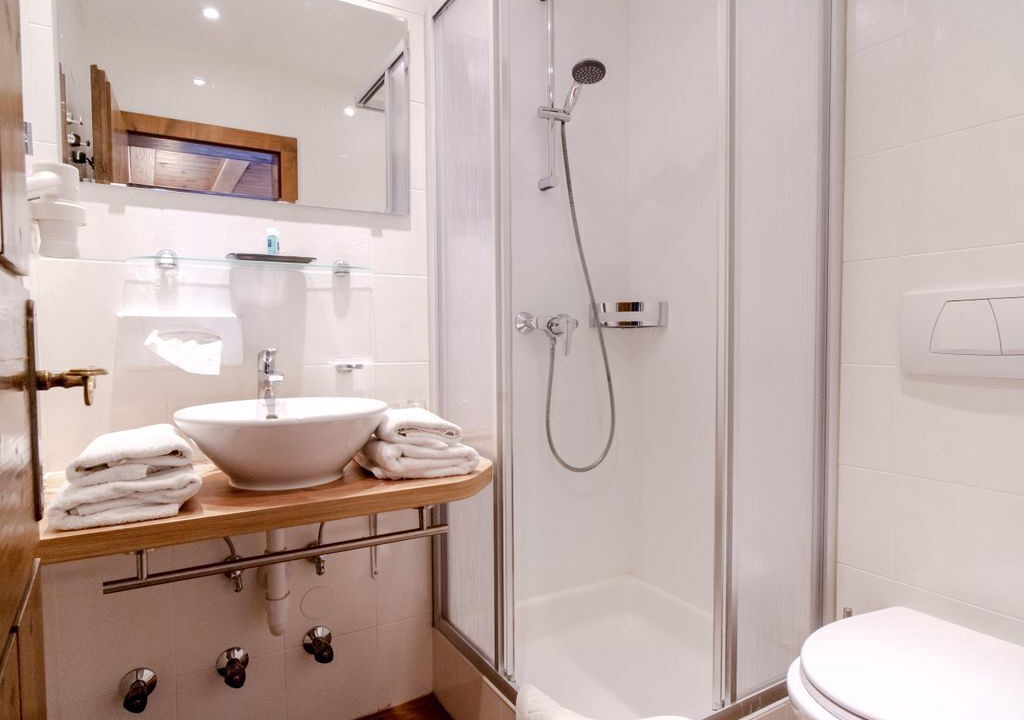 Photo of Bathroom in Trins