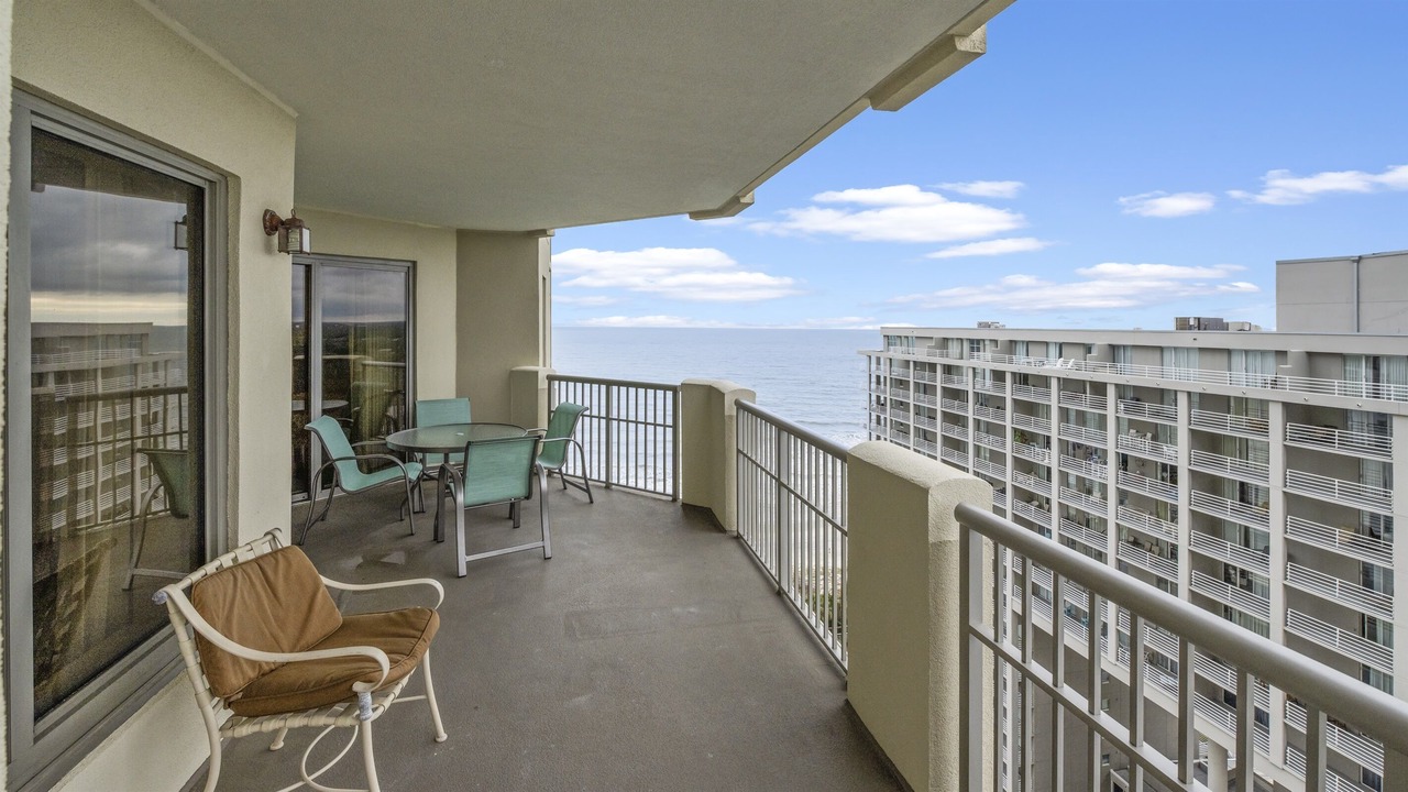 Photo of Patio Balcony in Arcadian Shores