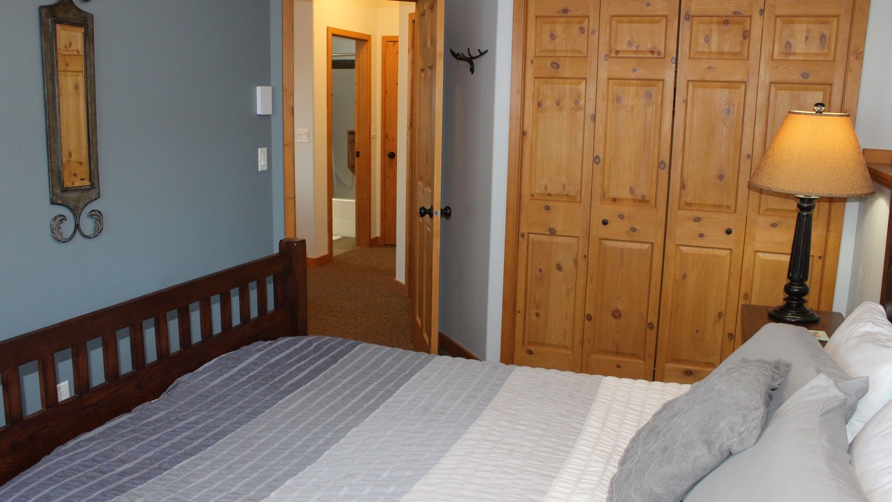 Photo of Bedroom in Big White Ski Resort