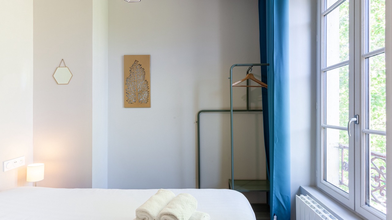 Photo of Bedroom in 2nd Arrondissement