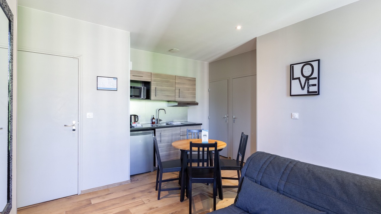 Photo of Livingroom in 2nd Arrondissement
