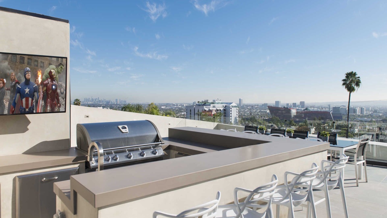 Photo of Outdoor in Hollywood Hills West