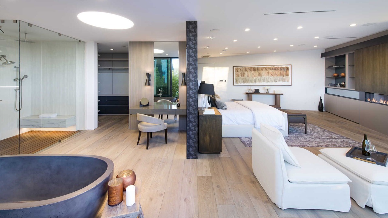 Photo of Bedroom in Hollywood Hills West