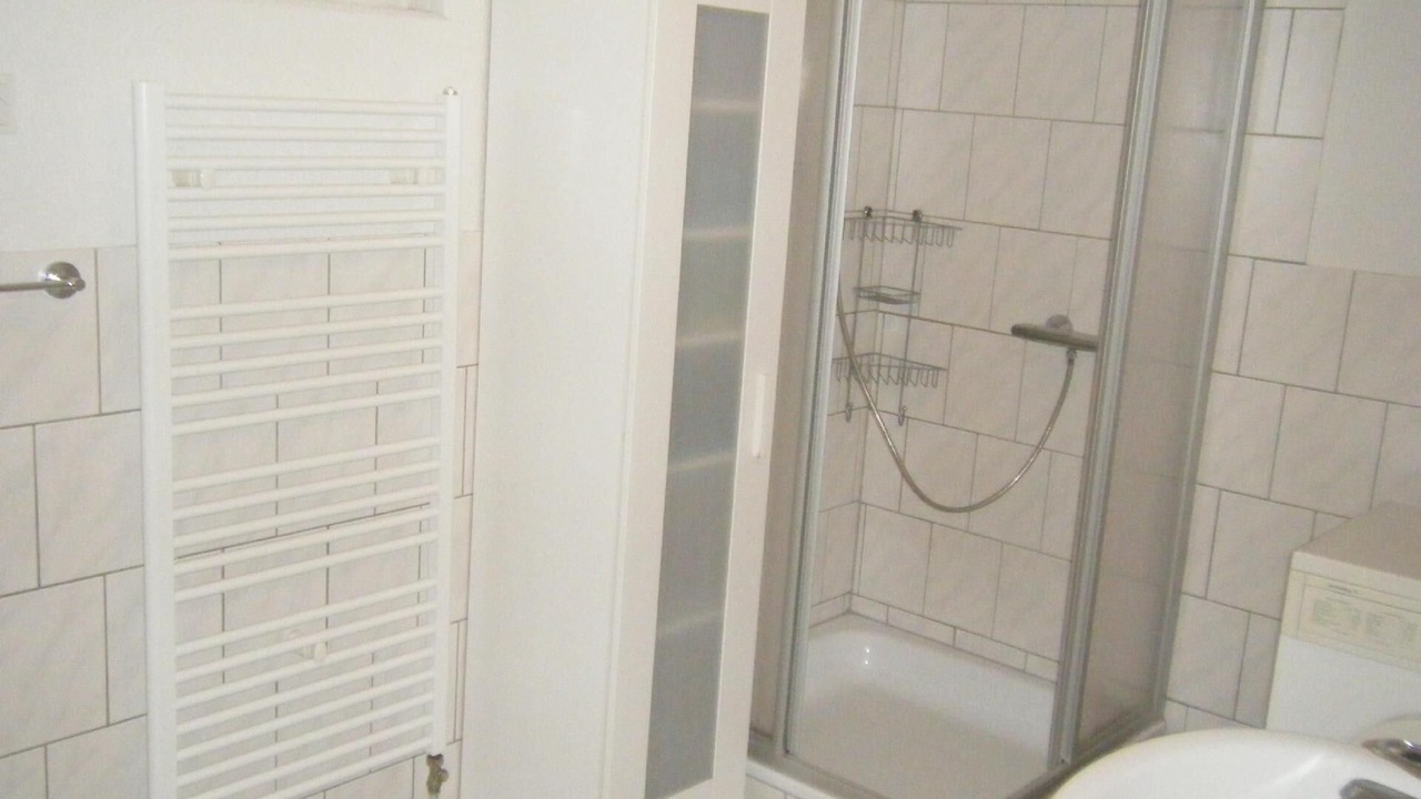 Photo of Bathroom in Rust