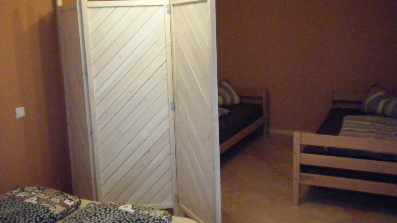 Photo of Bedroom in Rust