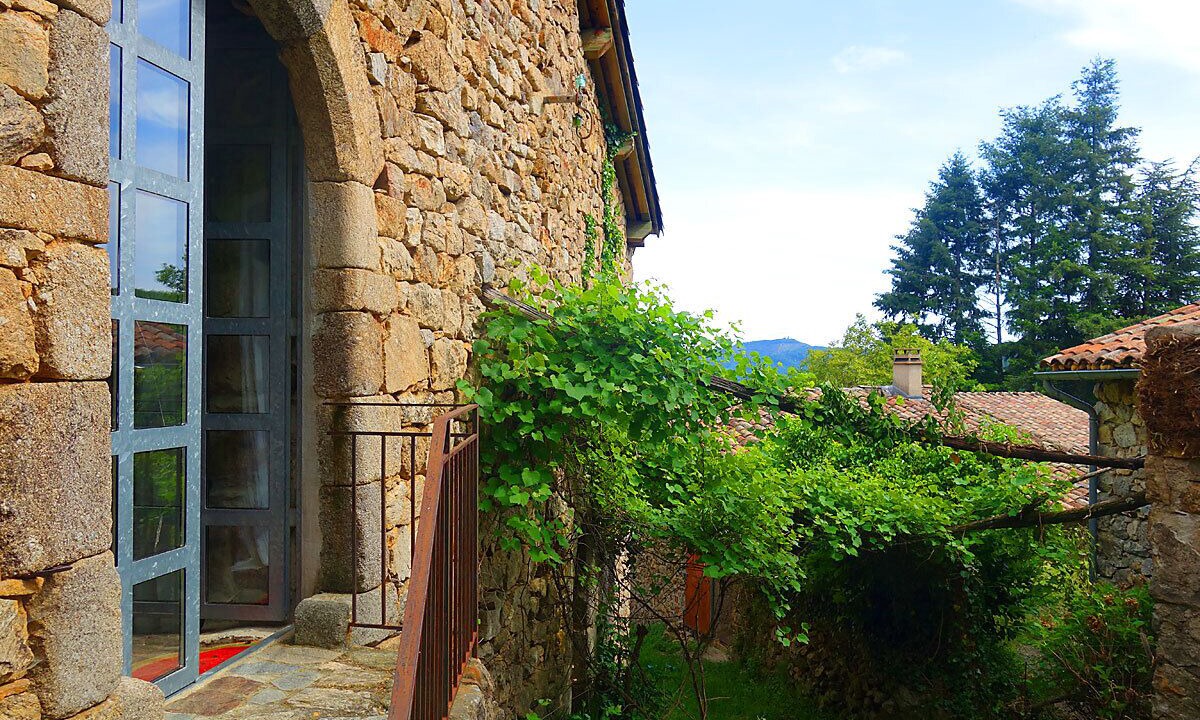 Photo of Outdoor in Laboule
