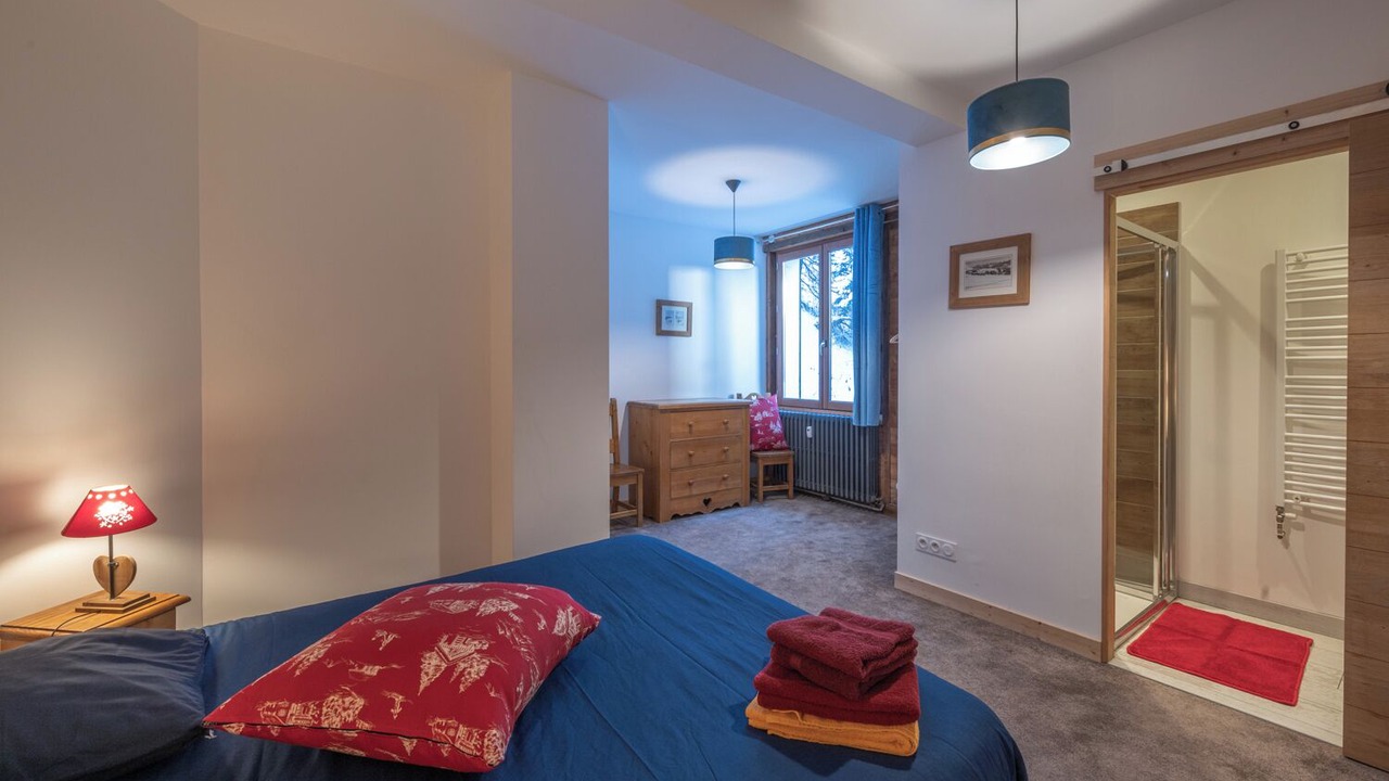 Photo of Bedroom in Viel-Alpe