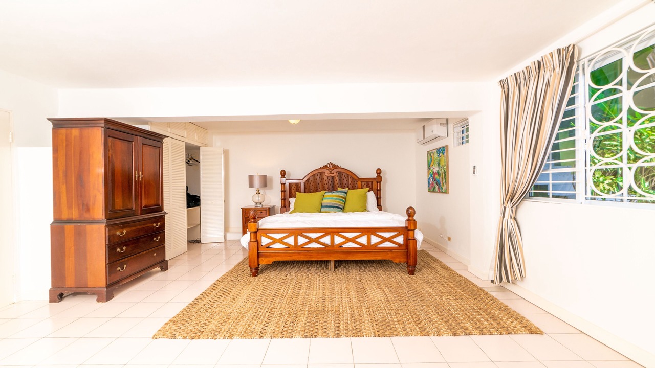 Photo of Bedroom in Tryall