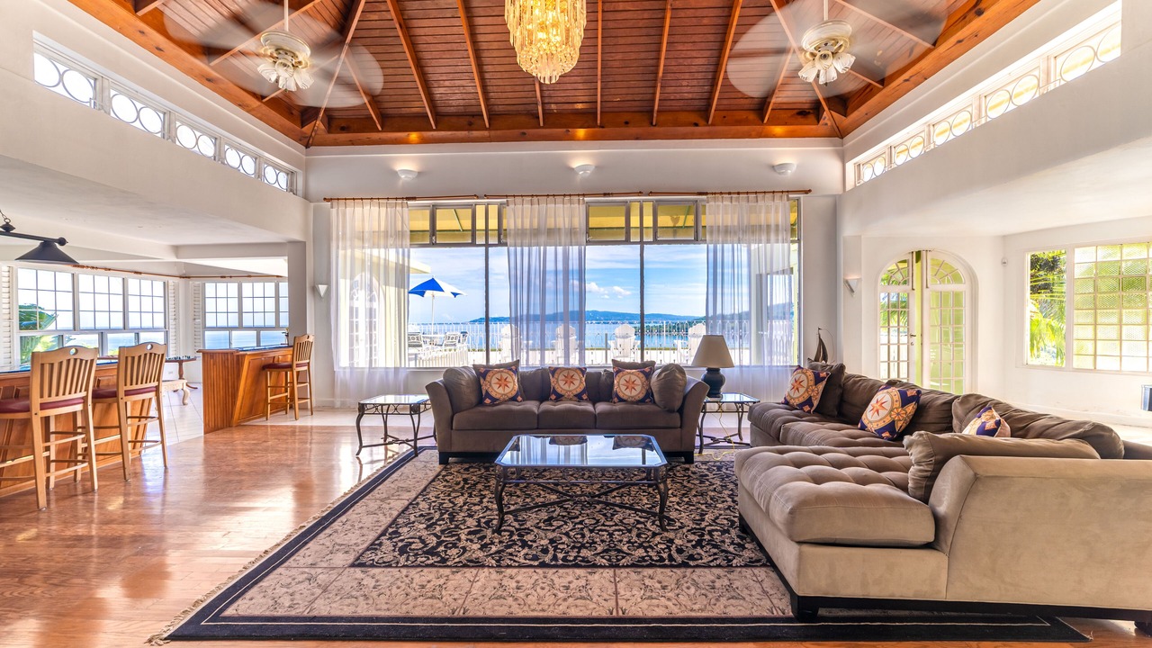Photo of Livingroom in Tryall