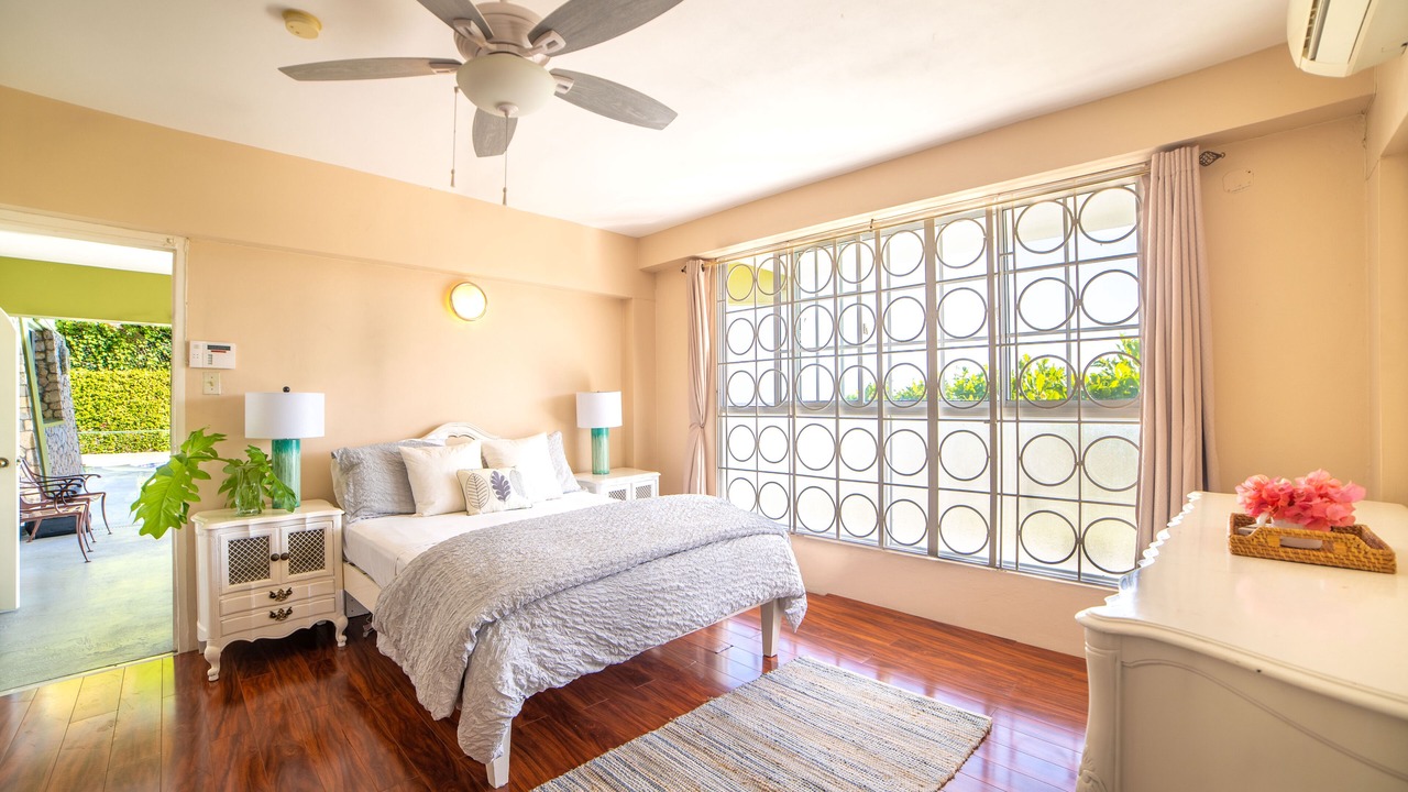 Photo of Bedroom in Tryall