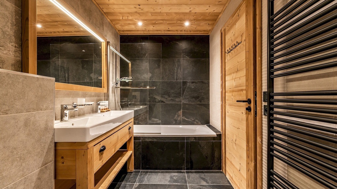 Photo of Bathroom in Jeux