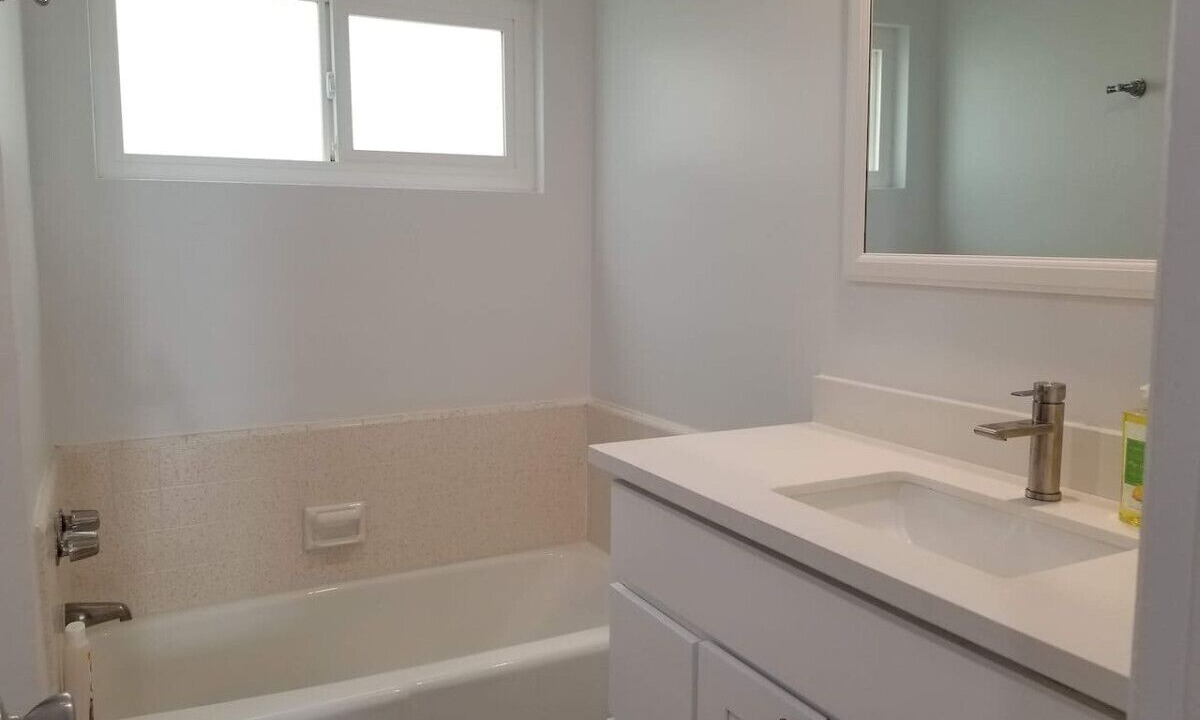 Photo of Bathroom in Marina Peninsula