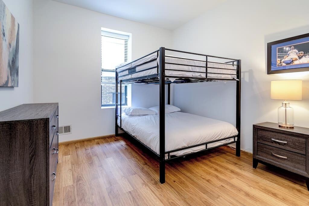 Photo of Bedroom in Pulaski Park