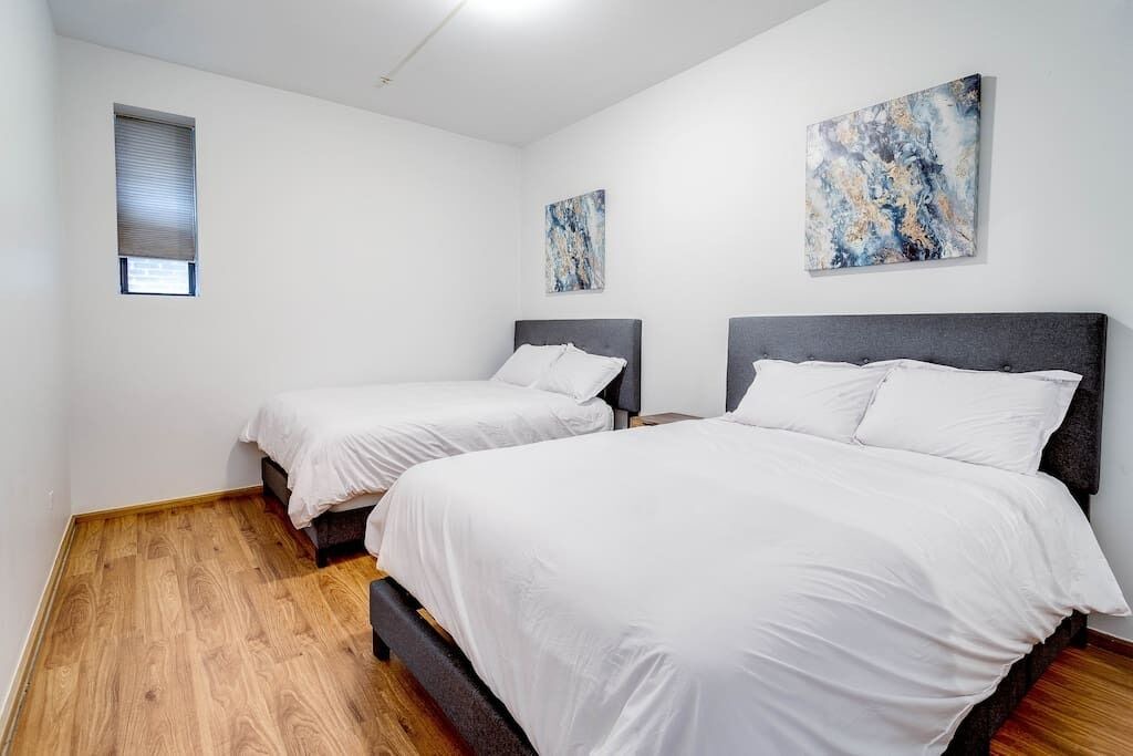 Photo of Bedroom in Pulaski Park