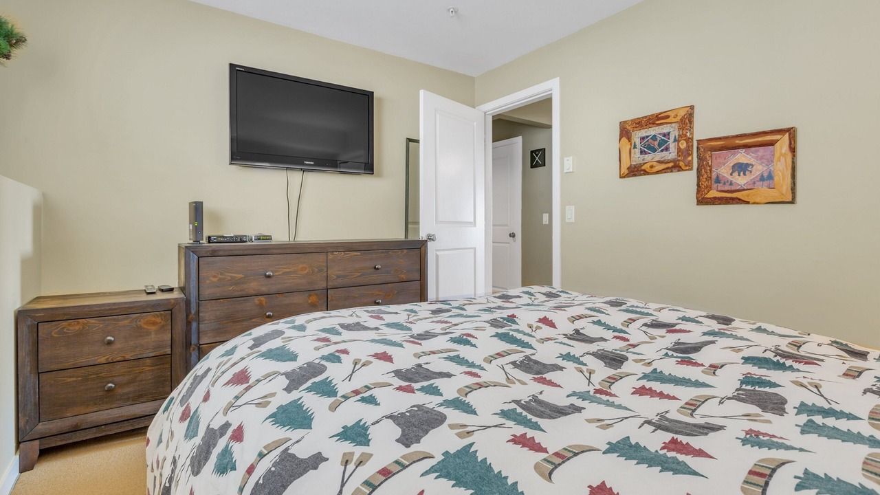 Photo of Bedroom in Big White Ski Resort