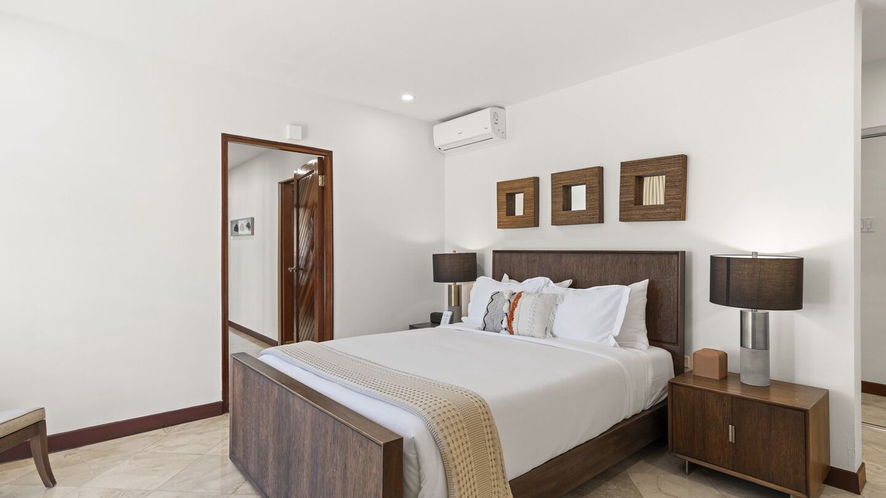 Photo of Bedroom in Little Bay