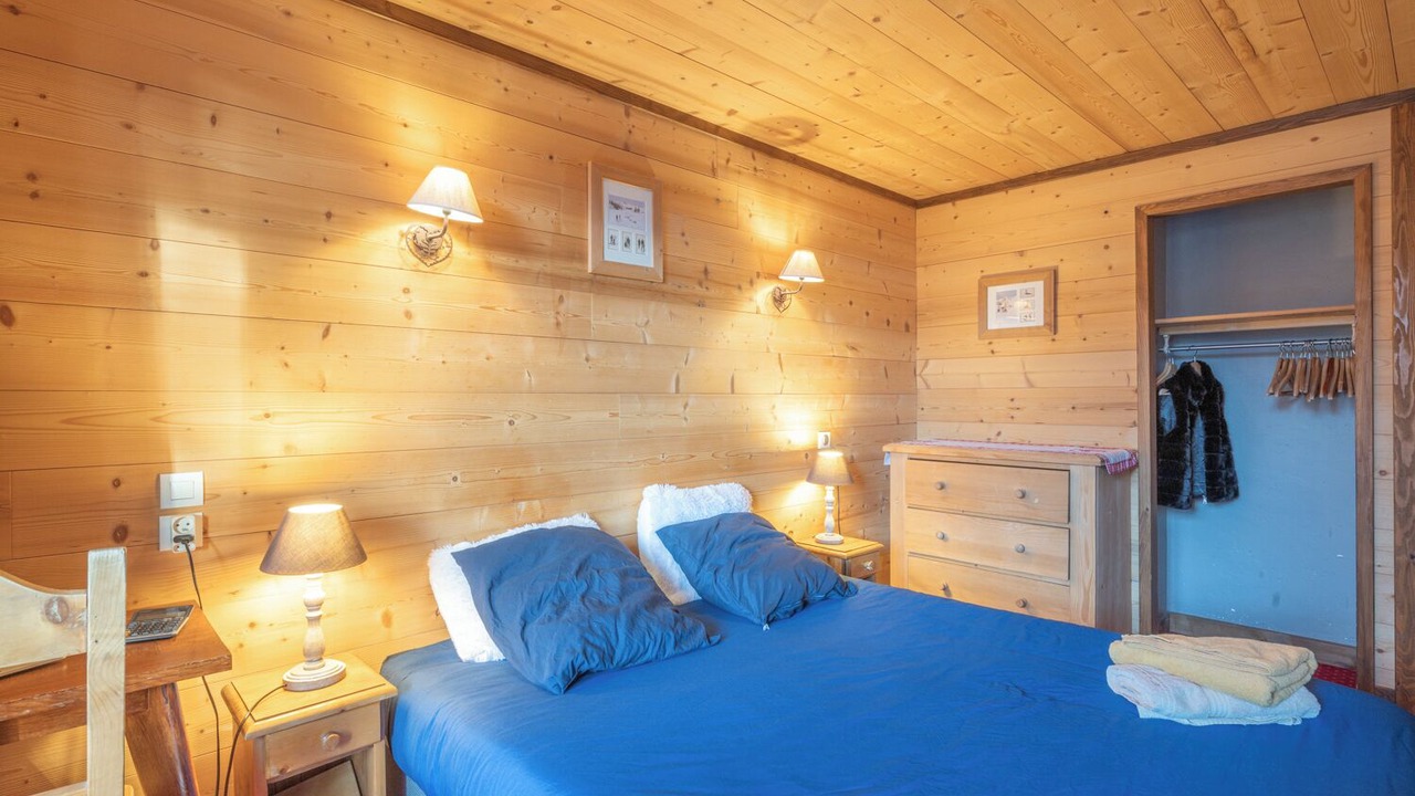 Photo of Bedroom in Viel-Alpe