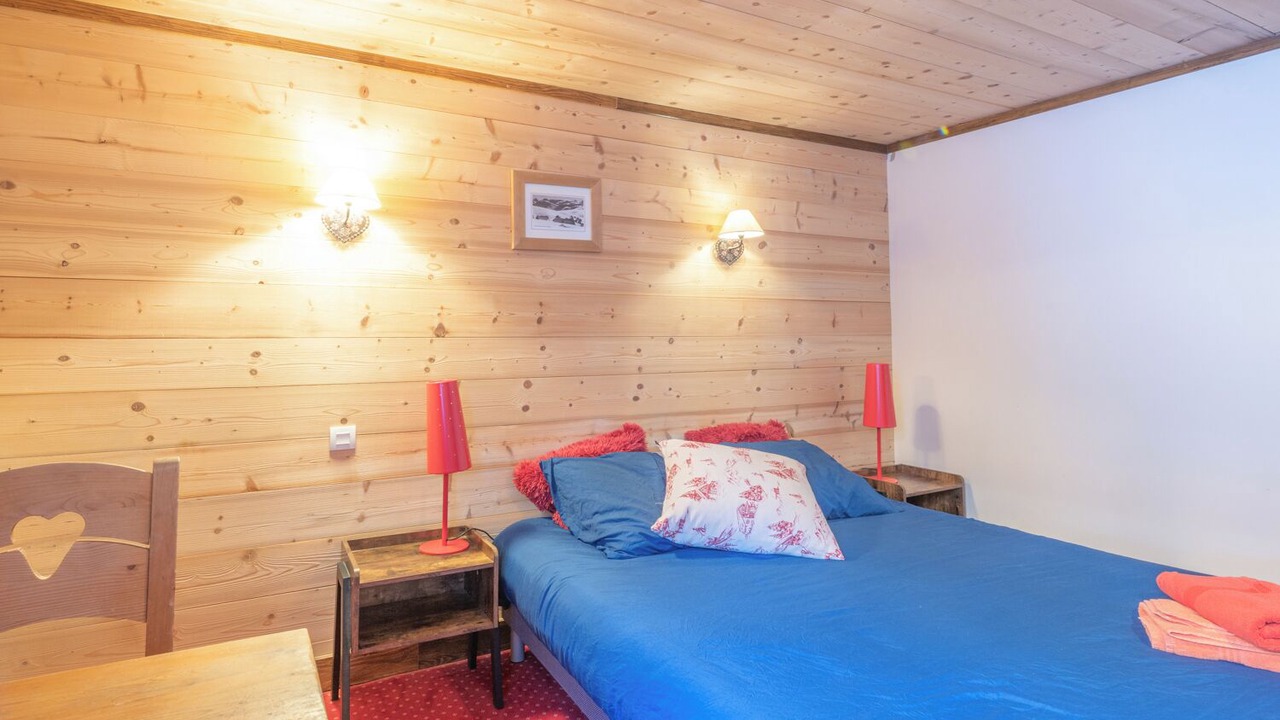 Photo of Bedroom in Viel-Alpe