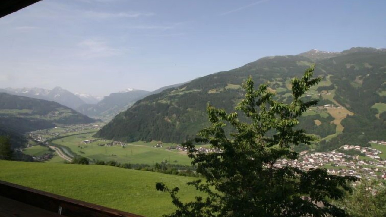 Photo of Others in Distelberg