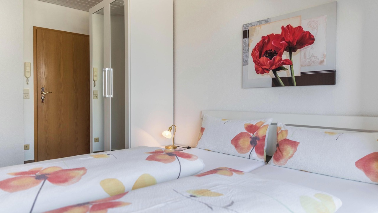 Photo of Bedroom in Salem